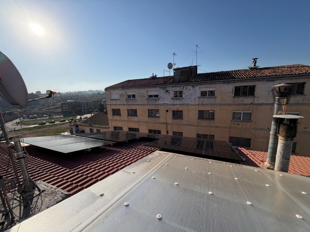 Último proyecto foto 2 - Placas solares
